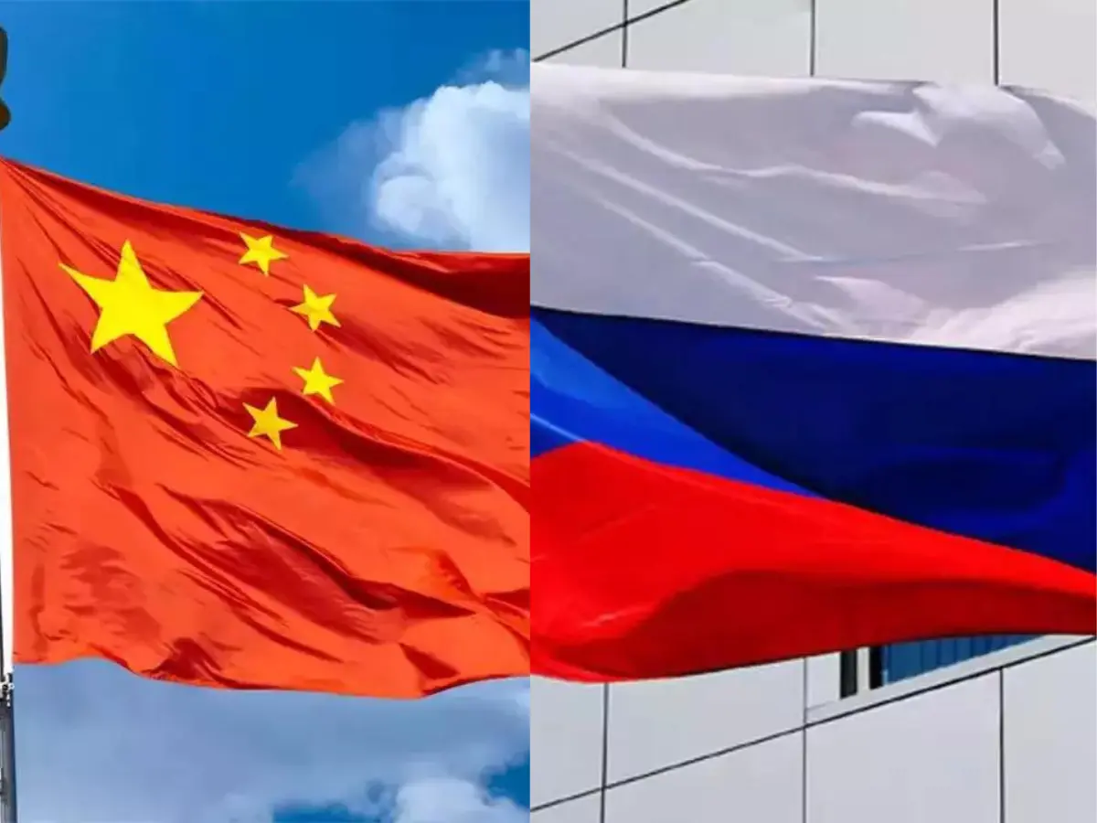 Illustration of Russia and China's collaborative lunar nuclear power plant project on the moon's surface.