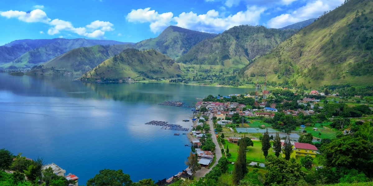 keindahan danau toba
