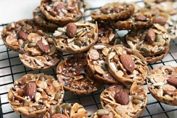 florentine-peanut-lezatnya-kudapankhas-kacang-tanah