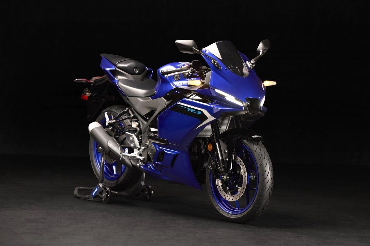 Yamaha YZF R3: Motor Sport Ganteng dan Bertenaga yang Wajib Kamu Coba!