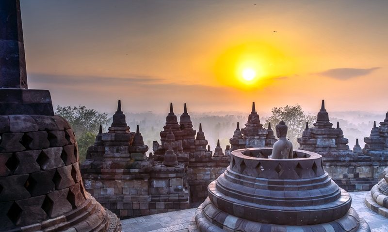 Cagar Budaya Indonesia: Menyusuri Jejak Sejarah yang Tak Ternilai