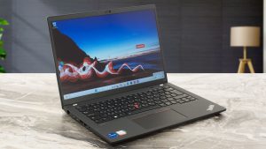 Lenovo ThinkPad T14: Laptop Bisnis Tangguh dengan Performa Andal
