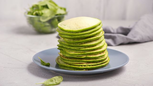 Pancake Bayam Pisang