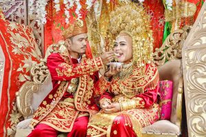 Pesona Pernikahan Minangkabau: Tradisi, Filosofi, dan Keindahan Budaya