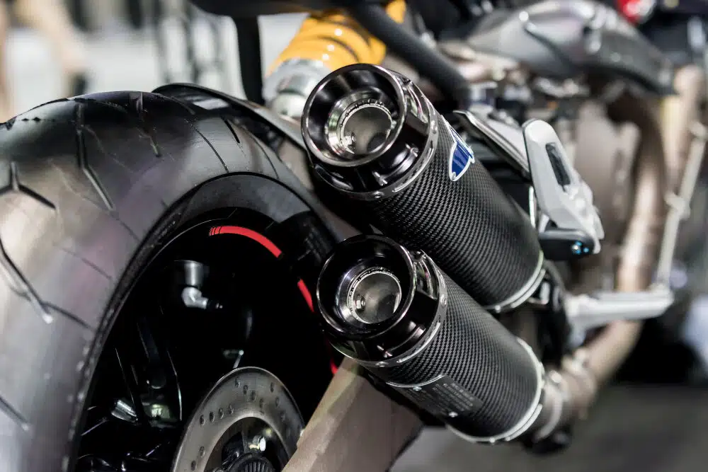 Aksesoris Motor: Sentuhan Kecil yang Mengubah Pengalaman Berkendara Menjadi Lebih Hidup 3 Aksesoris Motor