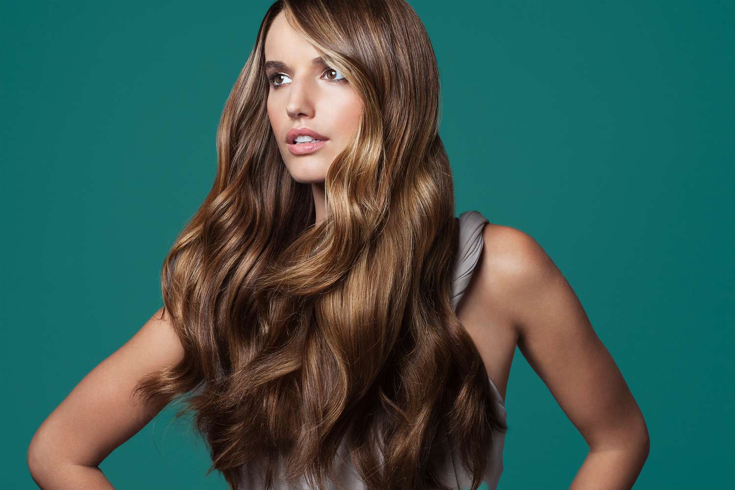 Apa Itu Butterfly Cut dan Mengapa Viral