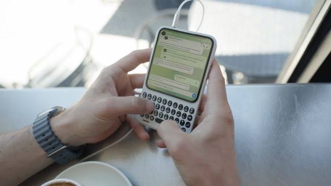 Hp BlackBerry: Kisah Ikonik Ponsel Legendaris yang Pernah Menguasai Dunia Komunikasi 1 Hp BlackBerry